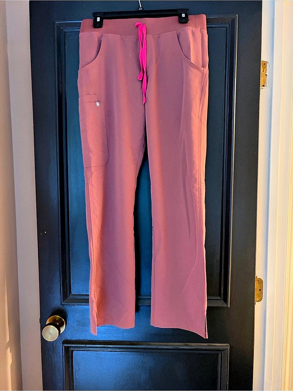 Figs Small Kade Straight Leg Pants in Muave Like New